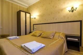 Гостиница George Hotel Краснодар Номер полулюкс с 1 двуспальной кроватью-8