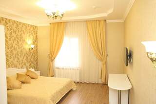 Гостиница George Hotel Краснодар Номер полулюкс с 1 двуспальной кроватью-14