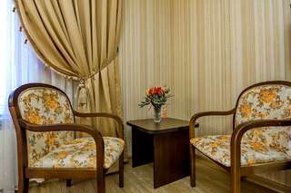 Гостиница George Hotel Краснодар Номер полулюкс с 1 двуспальной кроватью-11