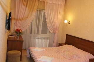 Гостиница George Hotel Краснодар 2-местный номер стандарт-2